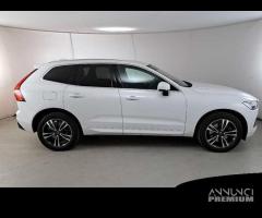 VOLVO XC60 B4 D AWD Geartronic Business Plus