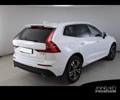 VOLVO XC60 B4 D AWD Geartronic Business Plus