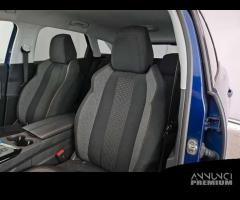 PEUGEOT 3008 BlueHDI 130 EAT8 S/S Business