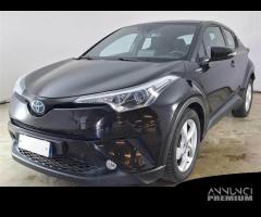 TOYOTA C-HR 1.8H 98CV E-CVT Business