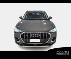 AUDI Q3 35 TDI quattro S tronic Business Advanced