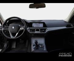 BMW 318 48V Business Advantage Touring auto - 6