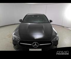 MERCEDES-BENZ CLA 180 d Automatic Sport 4 PORTE CO