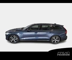 VOLVO V60 D4 AWD Geartronic R-Design WAGON