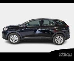 PEUGEOT 3008 BlueHDI 130 EAT8 S/S Business