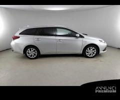 TOYOTA AURIS WAGON Touring Sports Hybrid Business