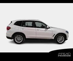 BMW X3 xDrive 30e Business Advantage Autom.