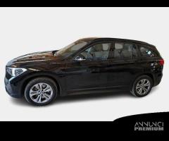 BMW X1 xDrive 25e Business Advantage automatico