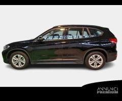 BMW X1 xDrive 25e Business Advantage automatico