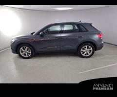 AUDI Q3 35 TDI S tronic Business