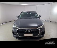 AUDI Q3 35 TDI S tronic Business