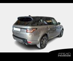 LAND ROVER RANGE ROVER SPORT 3.0 SDV6 249cv HSE Dy