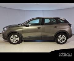 PEUGEOT 3008 BlueHDI 130 EAT8 S/S Business