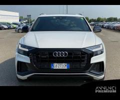 AUDI Q8 50 TDI MHEV 210kW quattro tiptronic Sport