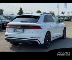 AUDI Q8 50 TDI MHEV 210kW quattro tiptronic Sport