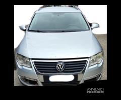 Ricambi Volkswagen Passat Variant 1.9 Tdi del 2007