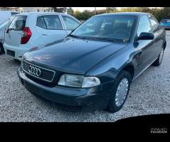 Ricambi usati per Audi A4  1.8 benz del 1995