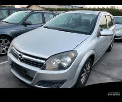 Ricambi usati per Opel Astra 1.7 CDTI 06 Z17DTH