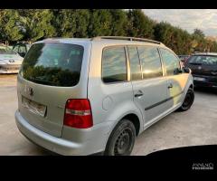 Ricambi usati per Volkswagen Touran 1.9TDI 2004