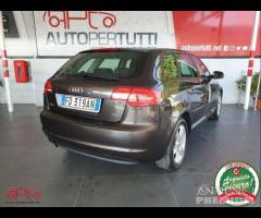 AUDI A3 SPB 1.6 TDI 105 CV CR Ambiente