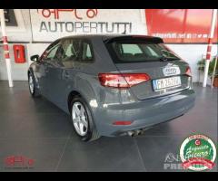 AUDI A3 SPB 2.0 TDI S tronic Business