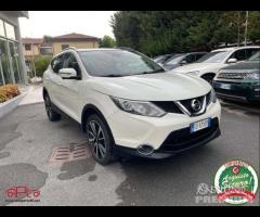 NISSAN Qashqai 1.6 DIG-T N-Connecta