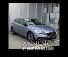 Volvo v40 xc40 xc60 xc90 v90 ricambi disponibili - 1