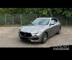 Ricambi usati per Maserati Levante 3000TD del 2016