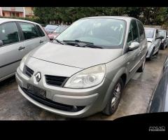 Ricambi per Renault Scenic 1.6.16v benz 2007