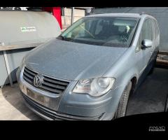 Ricambi usati per Volkswagen Touran 2.0 benz 2009