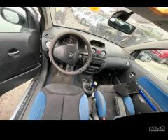 Ricambi usati per Citroen C2 1.4 TDCI 2005 8HZ