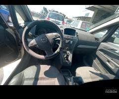 Ricambi usati per Opel Zafira 1.6 Benz 2008 Z16YNG