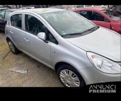 Opel Corsa 1.3 Diesel del 2008 - 3