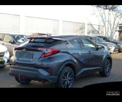 Ricambi usati per Toyota CHR 2017