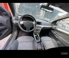 Ricambi usati per Opel Astra 1.7 CDTI 2007 Z17DTH