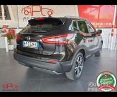 NISSAN Qashqai 1.6 dCi 2WD N-Connecta Xtronic