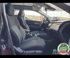 NISSAN Qashqai 1.6 dCi 2WD N-Connecta Xtronic - 16