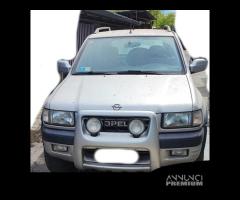 Ricambi Opel Frontera 2.2 4X4 del 2000