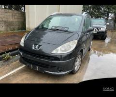 Ricambi usati per Peugeot 1007 del 2006