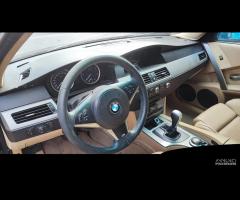 BMW 530 3.0 SW modello E61 del 2006