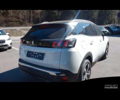 Ricambi usati per Peugeot 3008 2021