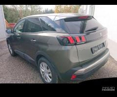 Ricambi usati per Peugeot 3008 2019