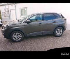 Ricambi usati per Peugeot 3008 2019