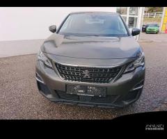 Ricambi usati per Peugeot 3008 2019