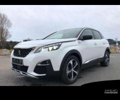 Ricambi usati per Peugeot 3008 2020