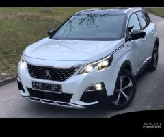 Ricambi usati per Peugeot 3008 2020