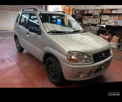 Ricambi usati per Suzuki Ignis 1.3 benz M13A 2001