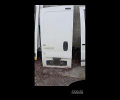 Porta posteriore sinistra Renault Trafic del 2004