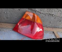 Faro posteriore BMW serie 3 E46