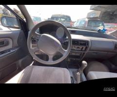 Ricambi usati per Mitsubishi Space Wagon 1.6 benz